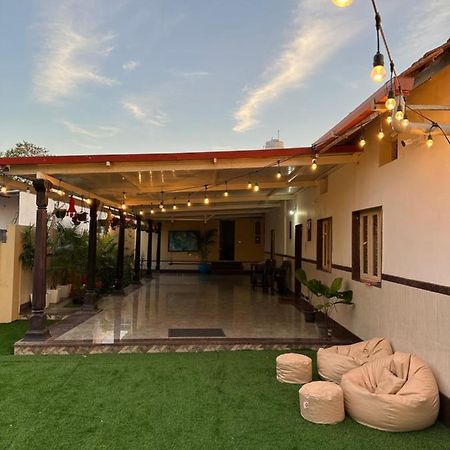 Rustic Village Farmhouse Bangalore Dış mekan fotoğraf