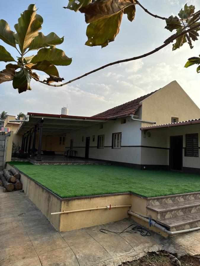 Rustic Village Farmhouse Bangalore Dış mekan fotoğraf